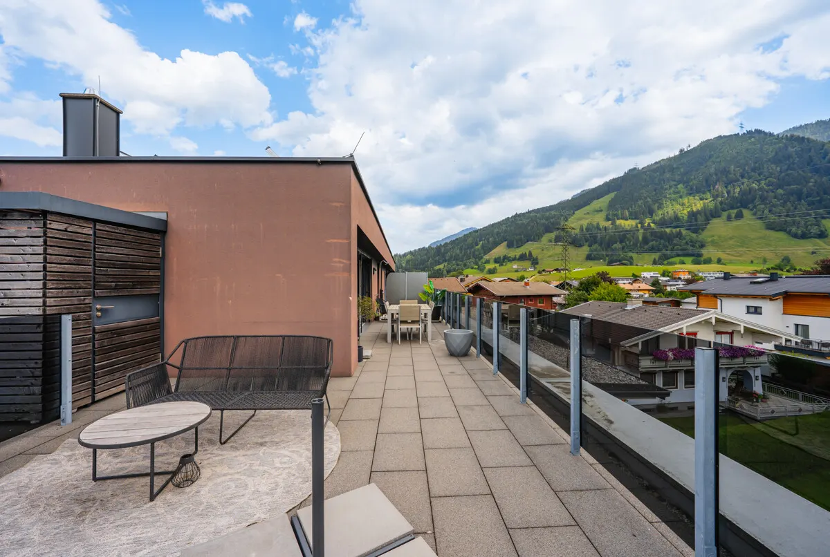 Ganz oben in Bruck: Penthouse mit Südterrasse zur Miete