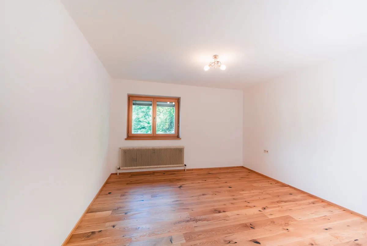 Einfamilienhaus zu vermieten – sonnig, ruhig und voller Möglichkeiten