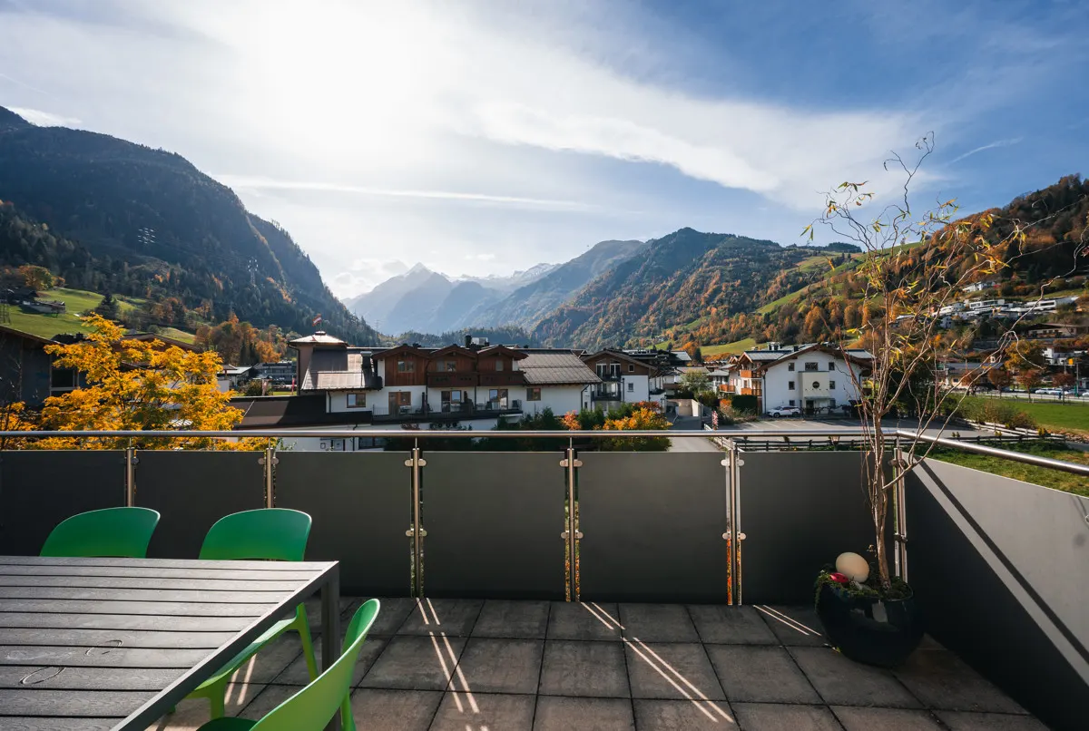 Urlaubsparadies & Investment: Modernes Appartementhaus in Kaprun
