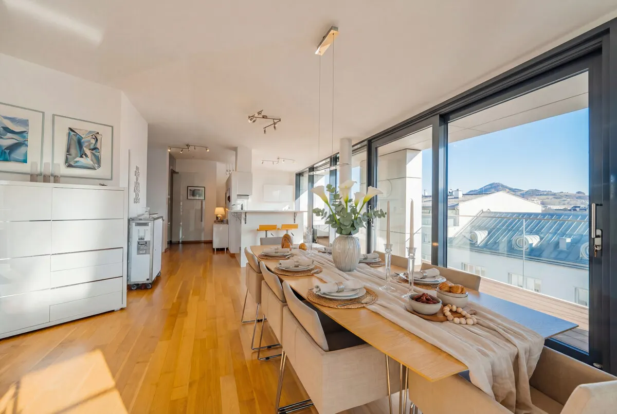 City LIFE - 5-Zimmer Penthouse-Maisonette