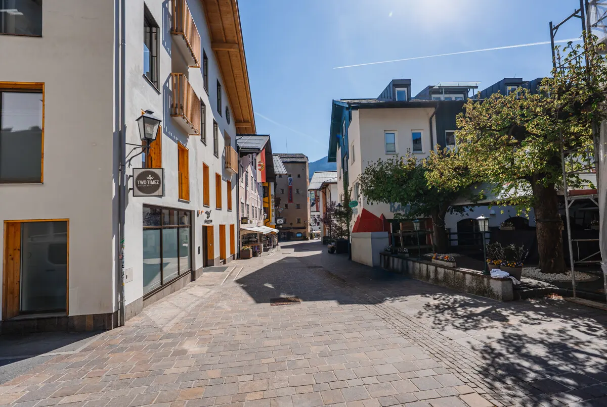 Raum für Ideen, mitten im Geschehen – 368 m² auf 2 Etagen