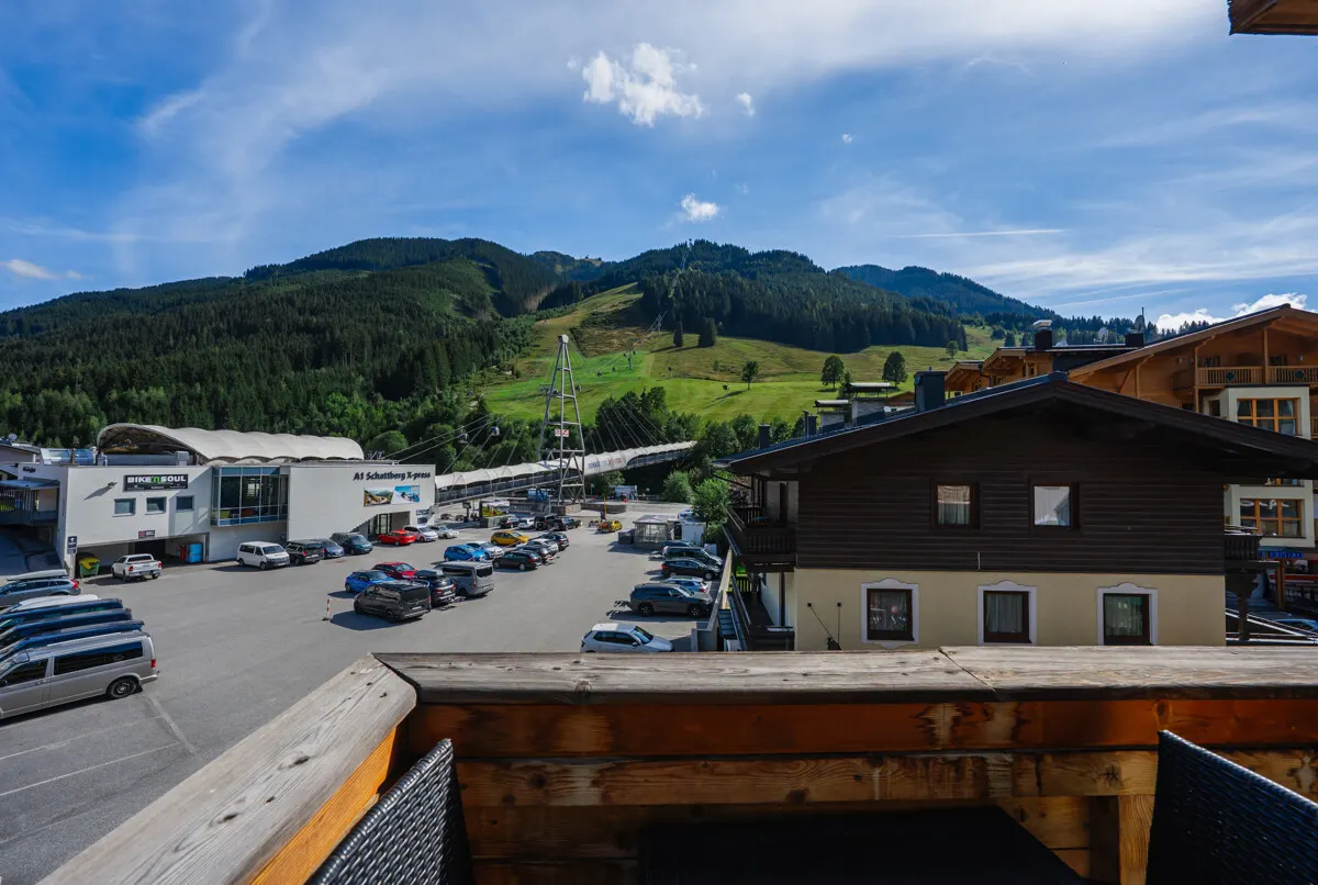 Touristische Wohnung im Zentrum von Saalbach 2