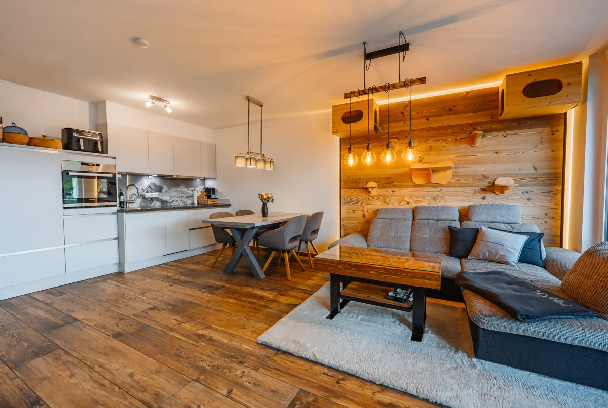 Sonne, Terrasse, Bergpanorama – moderne 2-Zimmer-Wohnung