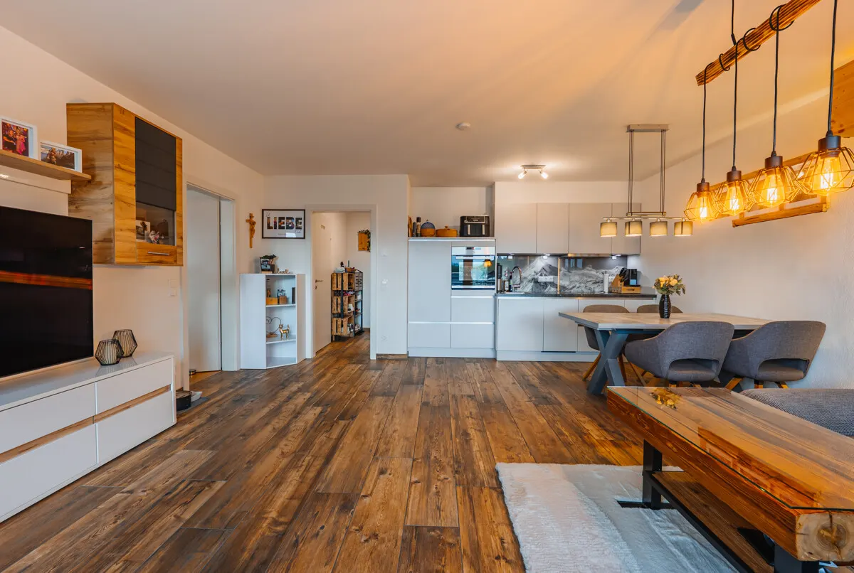 Sonne, Terrasse, Bergpanorama – moderne 2-Zimmer-Wohnung 3