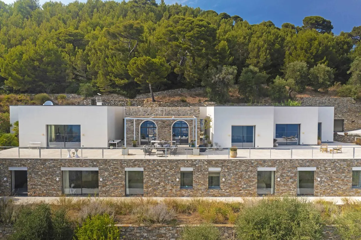 Exklusive Luxusvilla mit Meerblick am Capo Berta, italienische Riviera