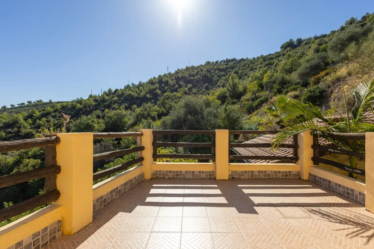 Charmantes Haus in Arma di Taggia 3