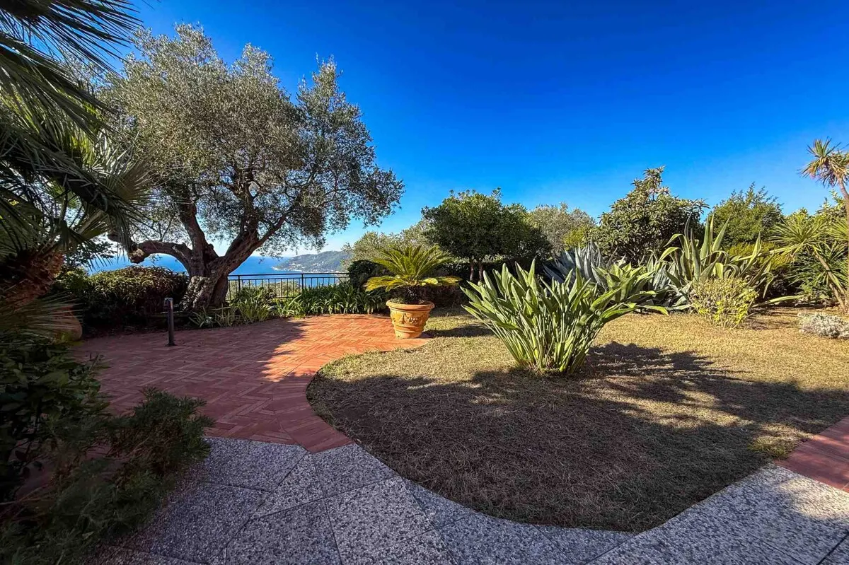 Villa mit weitem Blick auf das ligurische Meer in Andora 3