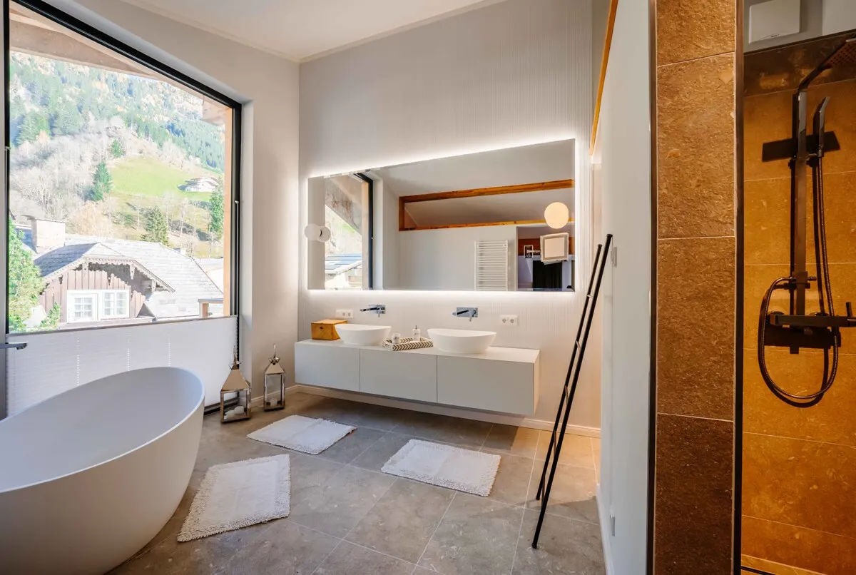 Offen leben, großzügig wohnen – 400 m² Penthouse-Feeling in den Alpen