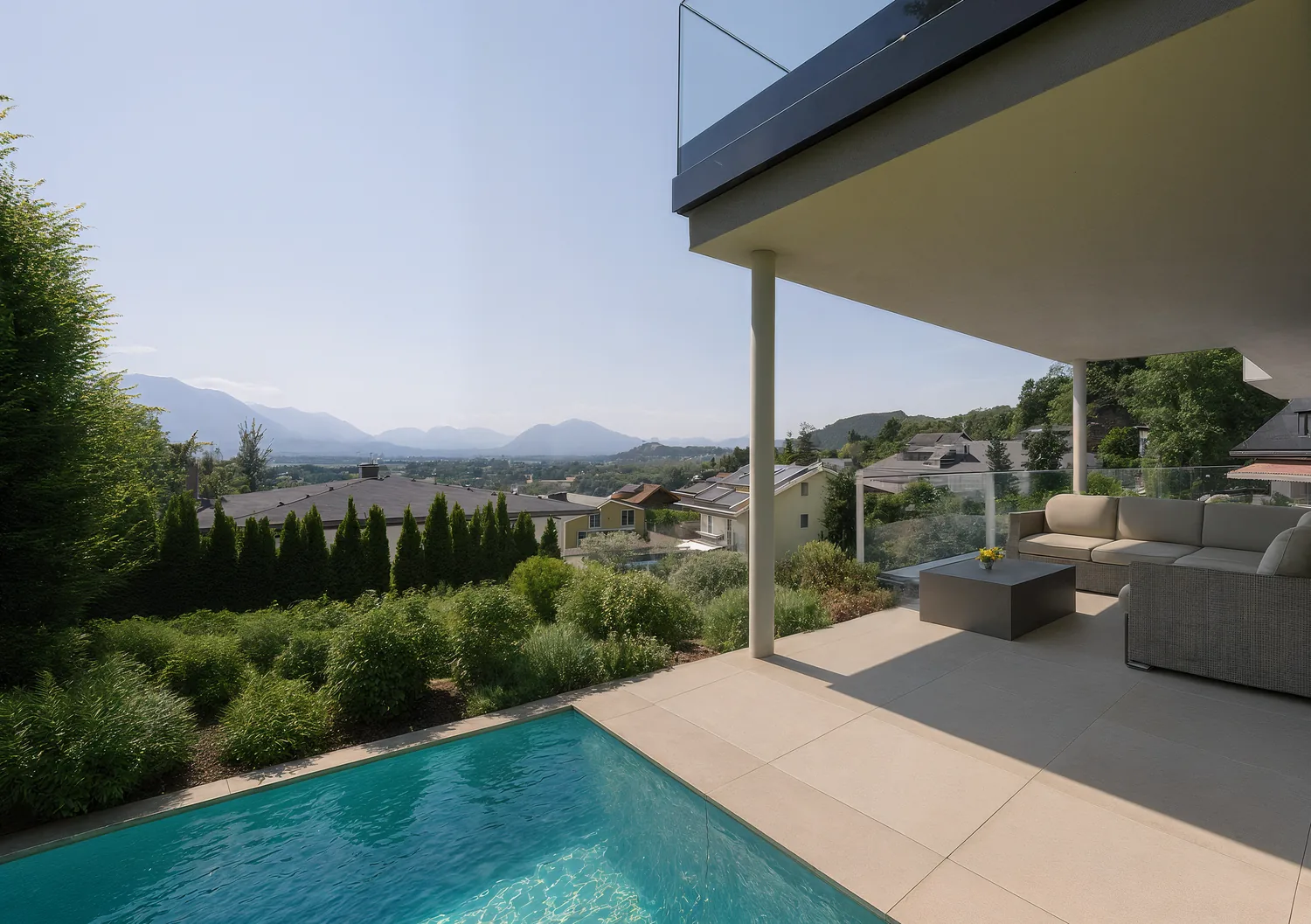 AIGENArt, Outdoor-Pool mit Terrasse und Bergblick