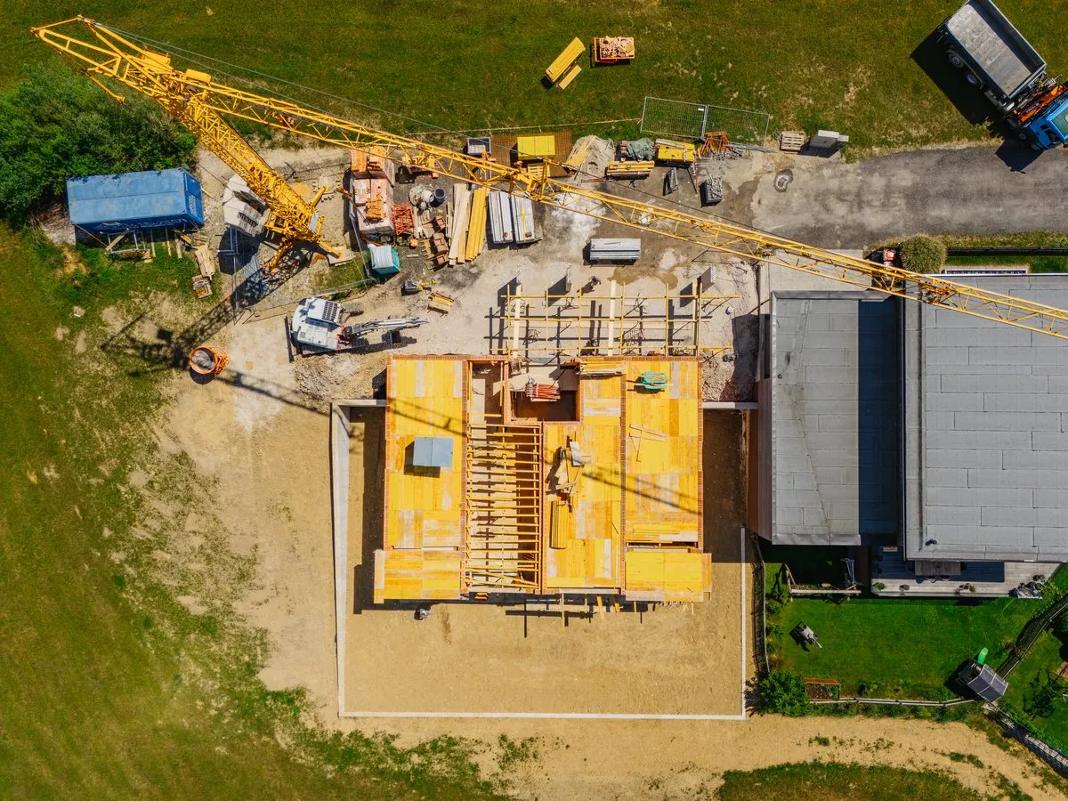 Grundplatte und Rohbau Exlberg 9 von oben