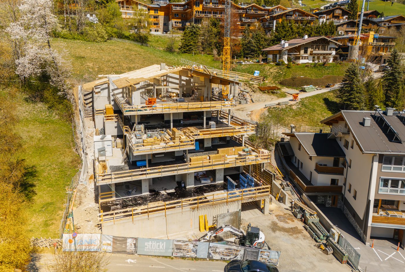 Baufortschritt Saalbach, Drohnenaufnahme Mai 2026